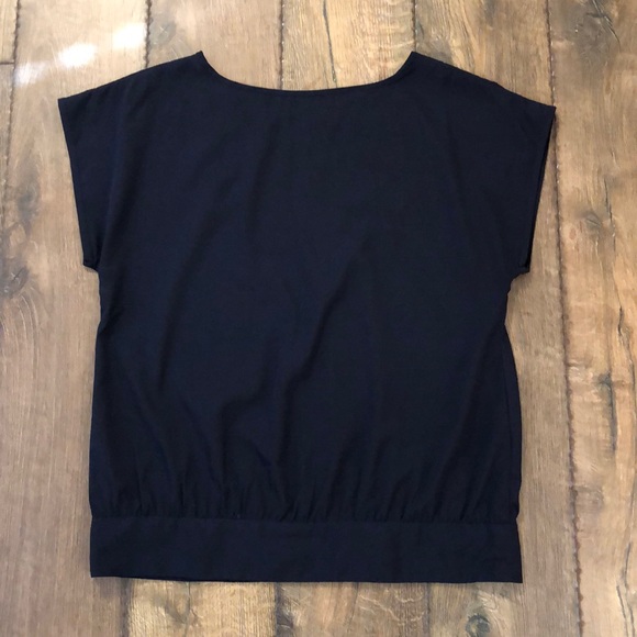 Banana Republic - Picture 5 of 6